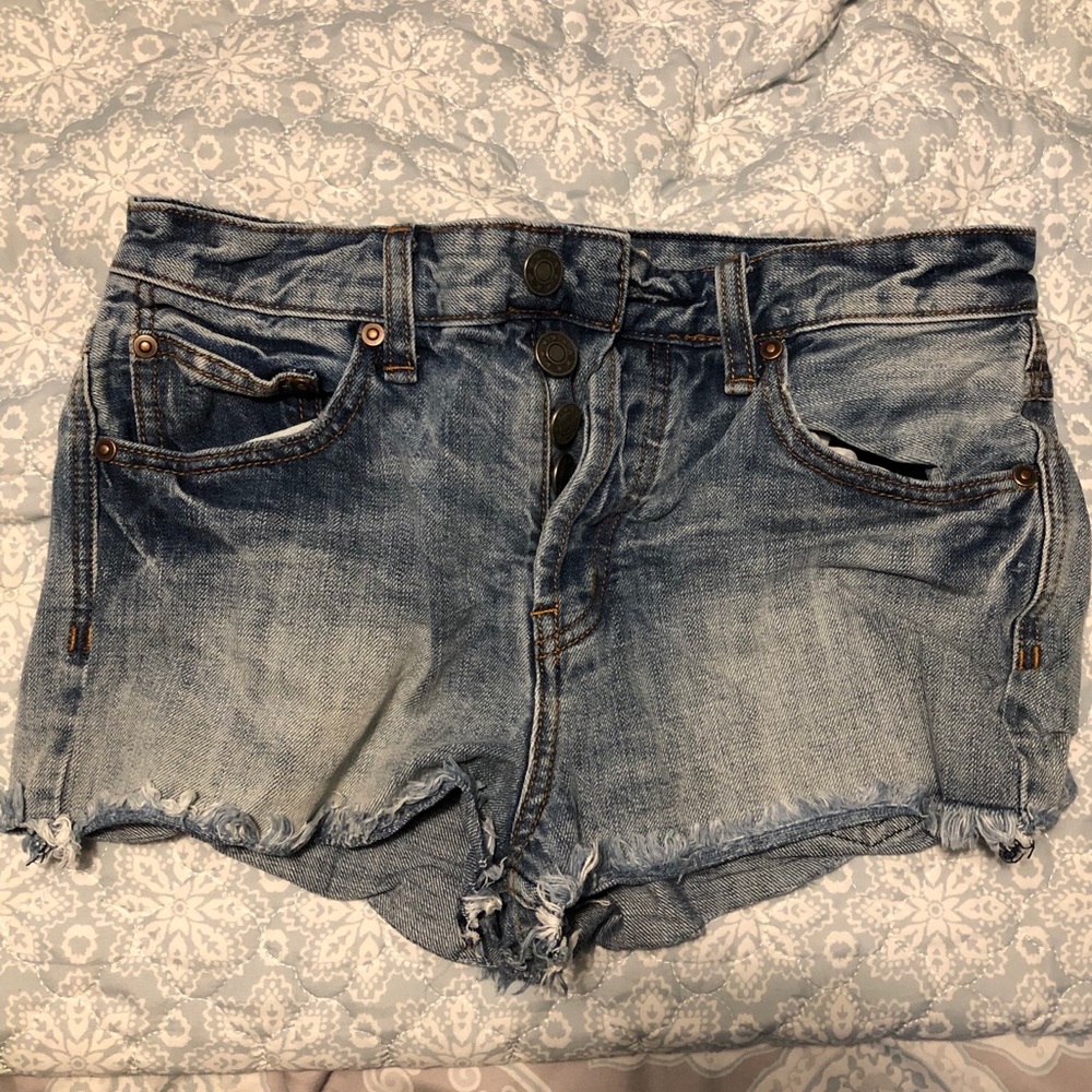 Free people jeans shorts size 26